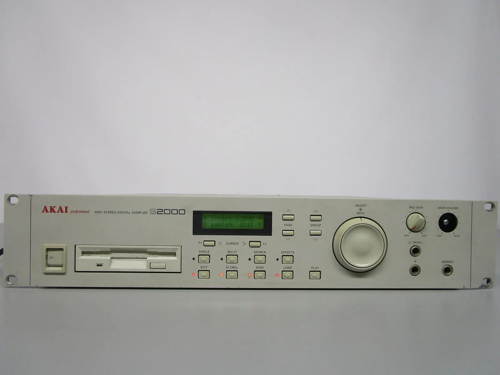 AKAI S２０００ サンプラー Akai S2000 Sampler | Reverb