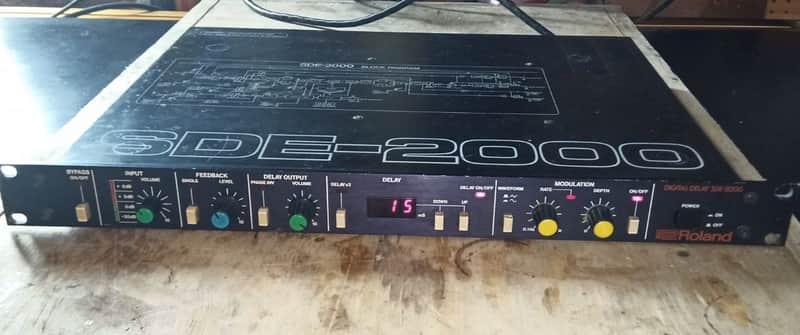 Roland SDE-2000 Digital Delay 1982 - Black image 1
