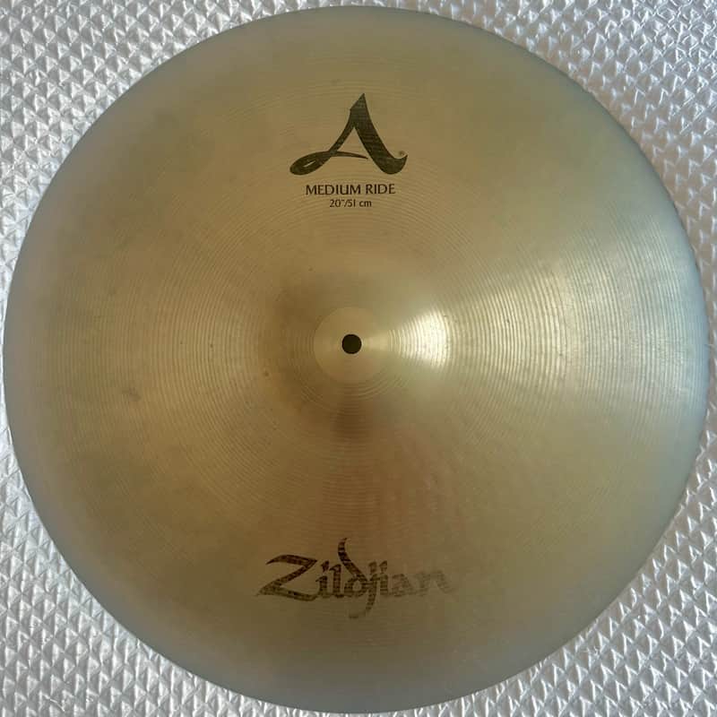 Zildjian 20" Avedis Medium Ride image 1