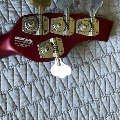 Ernie Ball Music Man Bongo 2007 - Red image 3
