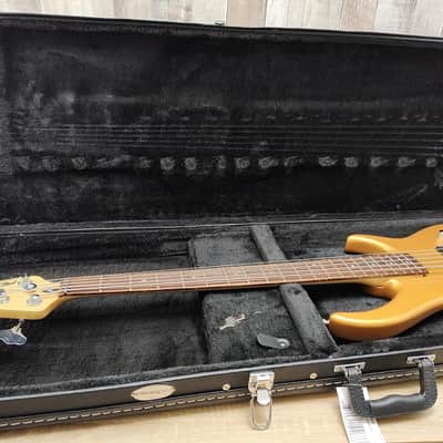 Peavey Foundation 2000 5 String -RARE- w/ new Hard Case image 2