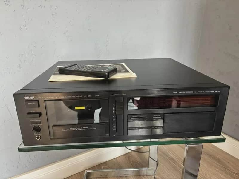 Yamaha KX-1200 – High-End Stereo Cassette Deck + Remote Control image 1