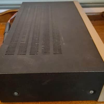 Marantz SR225 receiver in very good condition, serviced - 1980's image 6