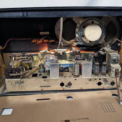 Vintage Grundig Majestic 3160 FM/MPX/AM/Shortwave/UHF Radio MCM Style And Incredible Sound! 1960 image 11