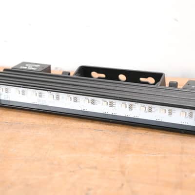Elation Pixel Bar 12 LED Fixture (12 LEDs) CG01MA2 image 1
