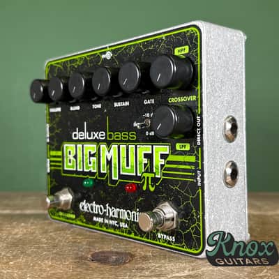 Electro-Harmonix Deluxe Bass Big Muff Pi Distortion / Sustainer