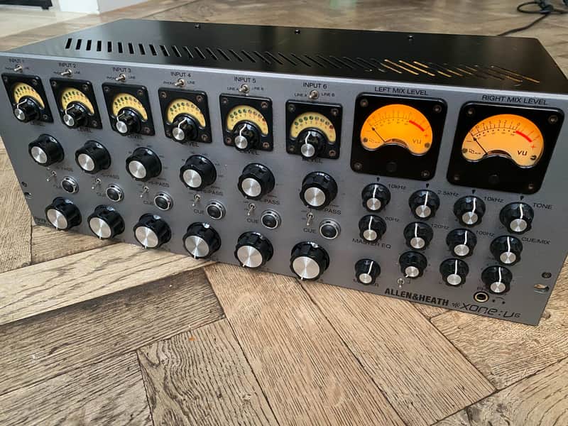 Allen & Heath Allen & Heath XONE V6 Rotary DJ Mixer image 1