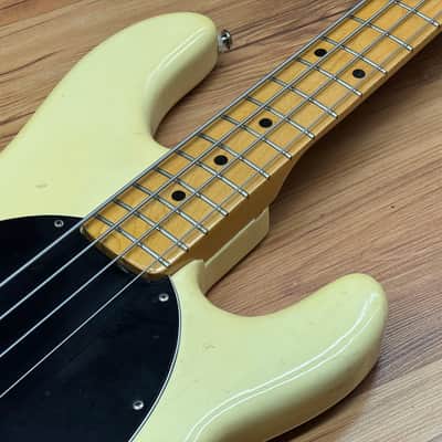 Music Man Stingray 1978 - Blonde image 10