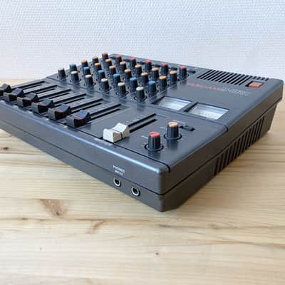 TASCAM M-06 - 6 channel analog mixer | Reverb