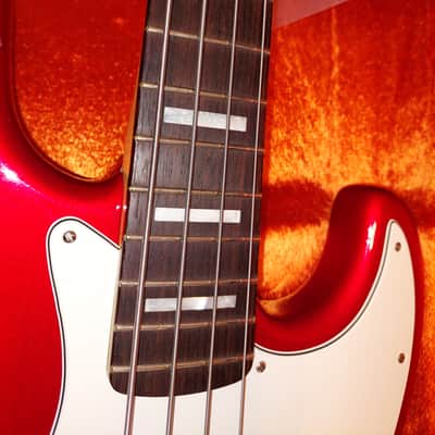 Fender American Vintage Hot Rod '70s Jazz Bass 2014 - Candy Apple Red image 4