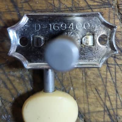 Vintage 1964 Kluson Deluxe Double Line Patent Number 3x3 Individual Bass Side Guitar Tuner Luthier Parts image 2