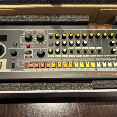Roland TR-08 Rhythm Composer Drum Machine - Black image 4