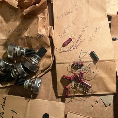 NOS Vox V846 Wah-Wah REPAIR PARTS LOT SERVICE KIT Transducers Jacks Resistors Switches Screws Feet Covers image 15
