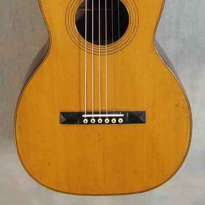 Vintage 1867 Martin 2-20 Parlor w/original coffin case image 1