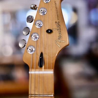 Fender Player II Stratocaster 2024 - Present - Aged Cherry Burst image 3