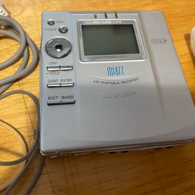 Sharp MD-MT877 portable minidisc recorder and player image 9