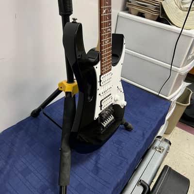 Used Ibanez Steve Vai JEM Junior JR Electric Guitar image 8