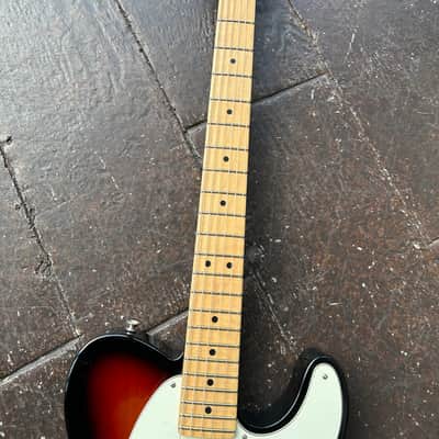 Fender American Performer Telecaster Hum with Maple Fretboard 2022 - Present - 3-Tone Sunburst image 13