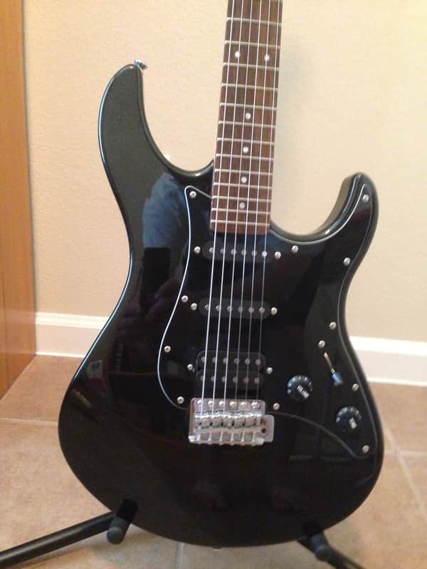 Yamaha EG112 C2 Black Sparkle Electric Guitar | Reverb