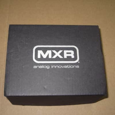 lightly handled - some imperfections MXR EMPTY BOX ONLY for M75 Super Badass Distortion (NO pedal / NO paperwork) specifically from 2015 (2010s - 2020s) - BOX: Black Cardboard / LABEL: Light Gray & Black/ GRAPHIC: Silver image 5