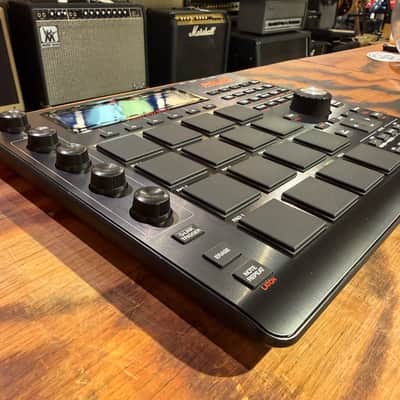 Akai MPC Studio Black image 2