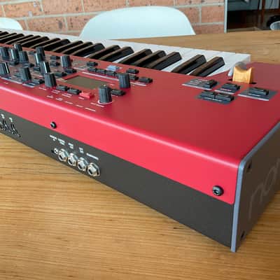 Nord Wave 2 61-Key 48-Voice Polyphonic Synthesizer 2013 - 2022 - Red image 11