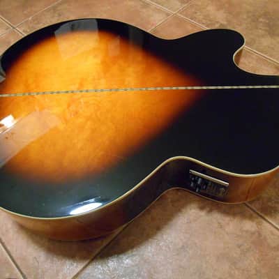 Epiphone by Gibson. EJ 200CE/VS Acoustic Electric Guitar. Vintage