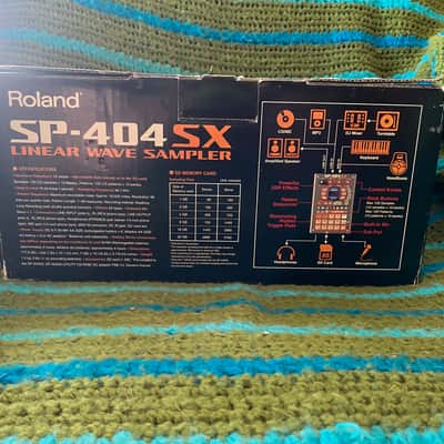 Immagine Roland SP-404SX Linear Wave Sampler 2009 - 2017 - Black - 2