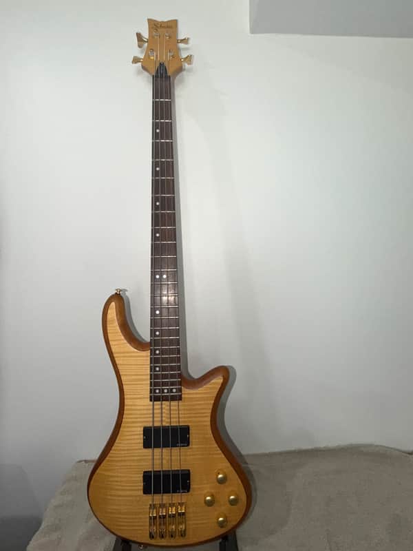 Schecter Stiletto Custom-4 Active 4-String Bass Natural Satin