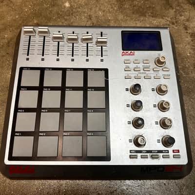 Akai MPD24 MIDI Controller