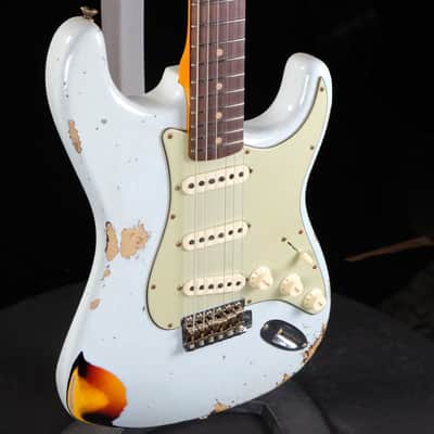 2024 Fender 1960 Stratocaster Heavy Relic - Aged Sonic Blue Over 3-Color Sunburst image 5