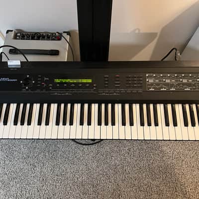 Roland D-50