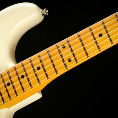 2022 - Fender Nile Rodgers Hitmaker Stratocaster - Olympic White image 9