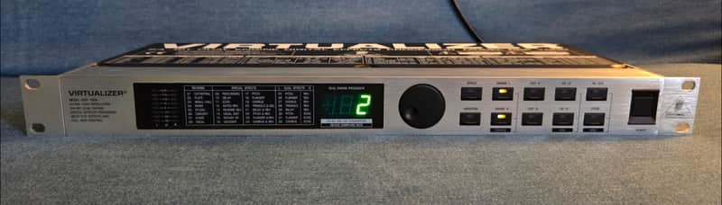 Behringer Virtualizer DSP 1000 - Silver image 1