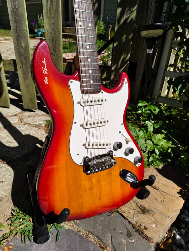 G&L Skyhawk Signature Series 1990 - Cherry Sunburst image 1
