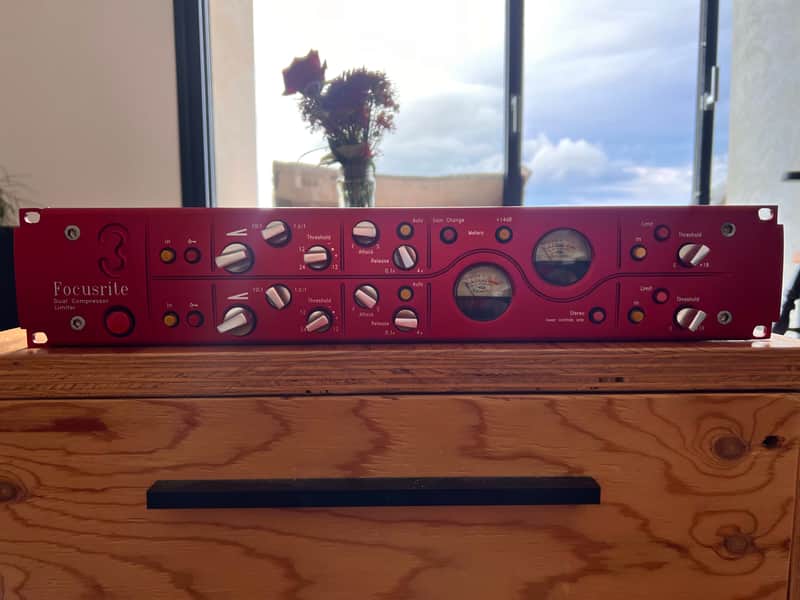 Focusrite Red 3 Dual Compressor / Limiter 2000s - Red image 1