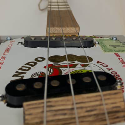 Handmade Cigar Box Guitar 3-String Electric "Swamp Thing" Awesome image 9