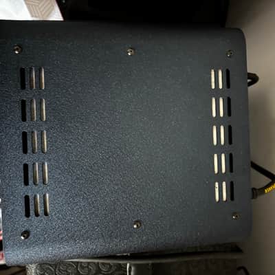 Suhr Reactive Load IR 8 Ohm DI Box with Impulse Responses 2019 - Present - Black image 2