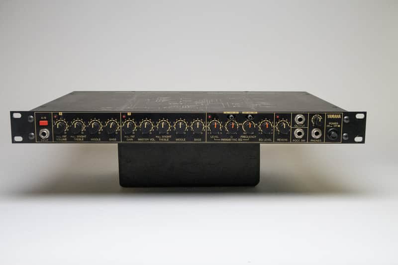 Yamaha PG1 Rackmount Guitar Preamp image 1