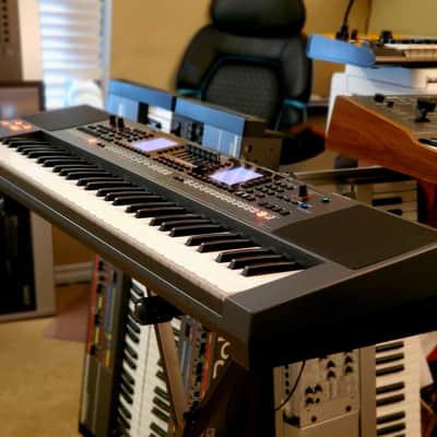 MUST SEE!!! ROLAND EA7 EXPANDABLE ORIENTAL ARRANGER WORKSTATION IN AMAZING CONDITION! image 3