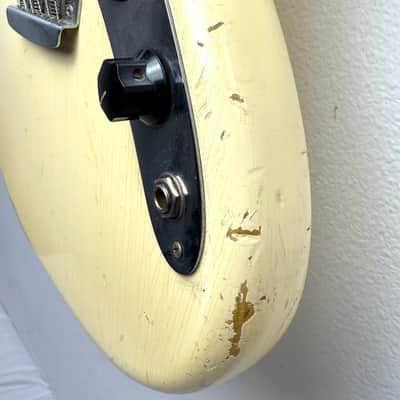 Fender Musicmaster II Caly Dot 1964 - Olympic White image 10