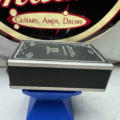 Sescom SM-1A Mk II 2 Deluxe Passive Direct Box for Guitars image 4