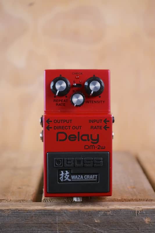 Boss DM-2W Waza Craft Analog Delay Made in Japan – Excellent Condition image 1