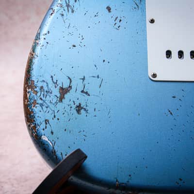 FENDER USA Custom Shop Ltd Red Hot Stratocaster Super Hvy Relic "Lake Placid Blue + Maple" (2024) image 23