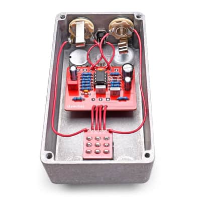 StewMac International House of Overdrive Pedal Kit, White Enclosure # 12260-W image 3