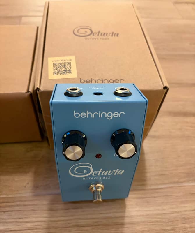 Behringer Octavia octave fuzz 2025 - Blue image 1