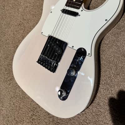Fender Player II Telecaster Chambered Ash 2026 - White Blonde image 3