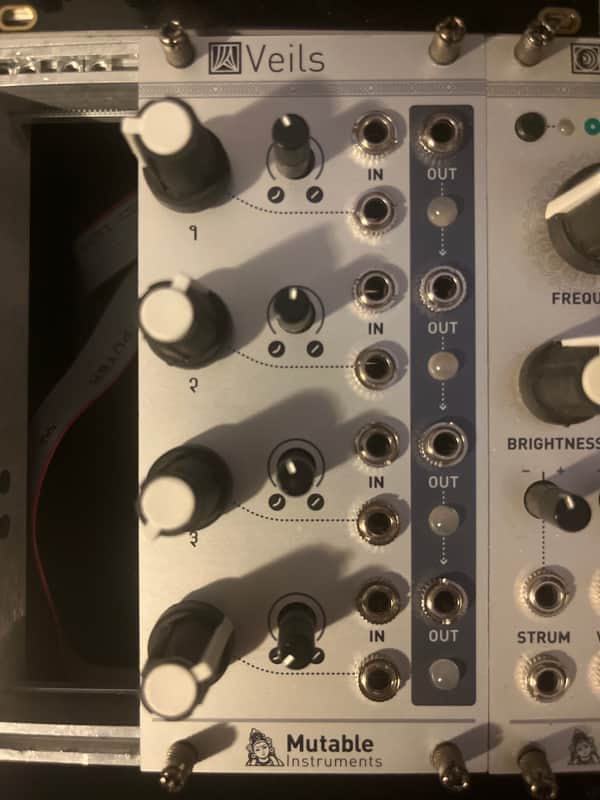 Mutable Instruments Veils