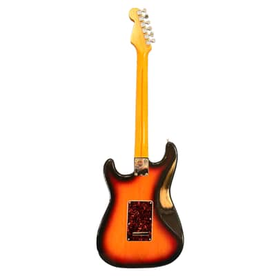 1997-98 Fender Roadhouse Stratocaster Electric Guitar - in 3-Colour Sunburst (Pre-Owned) image 3