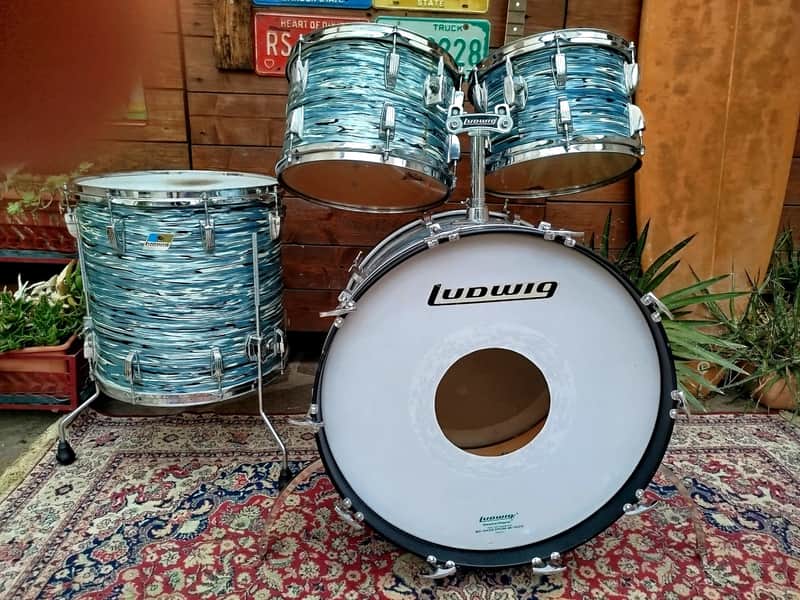 Ludwig Big Beat 1978/79, Blue Oyster Pearl. image 1